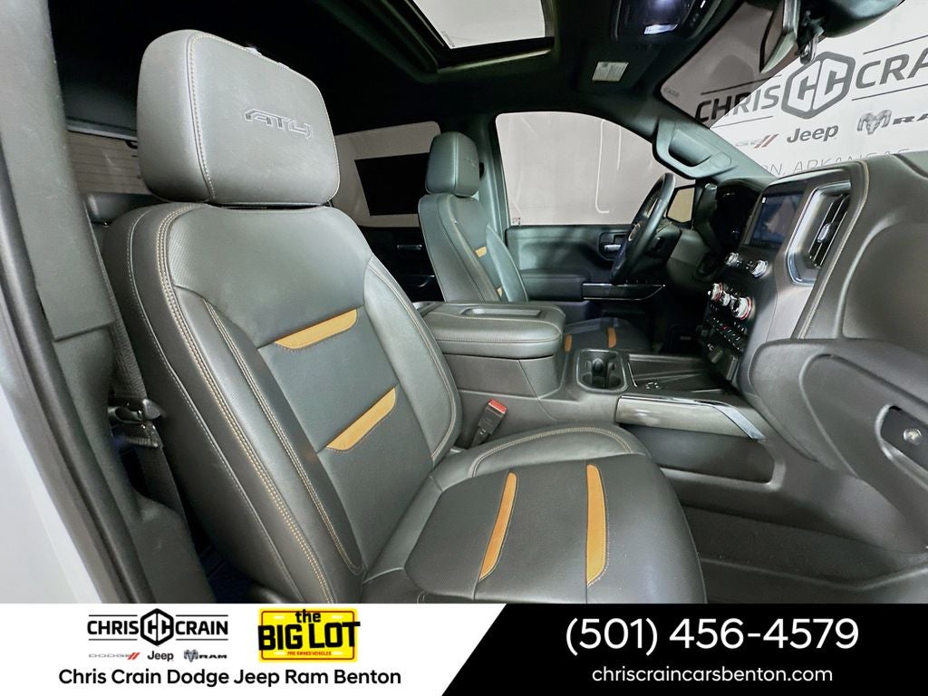 2022 GMC Sierra 1500 Limited 4WD Crew Cab Short Box AT4