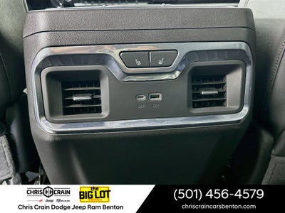 2025 GMC Sierra 1500 4WD Crew Cab Short Box SLT