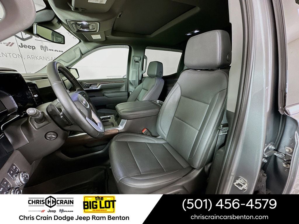 2025 GMC Sierra 1500 4WD Crew Cab Standard Box SLT