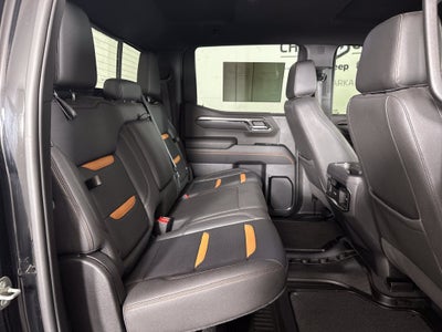 2023 GMC Sierra 1500 4WD Crew Cab Short Box AT4