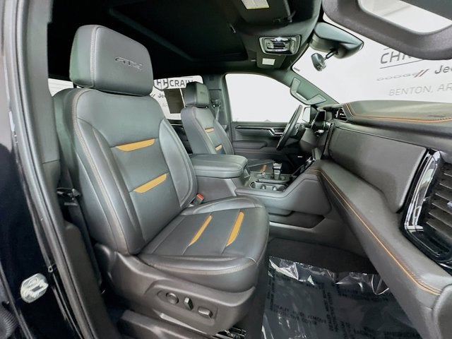 2025 GMC Sierra 1500 4WD Crew Cab Short Box AT4