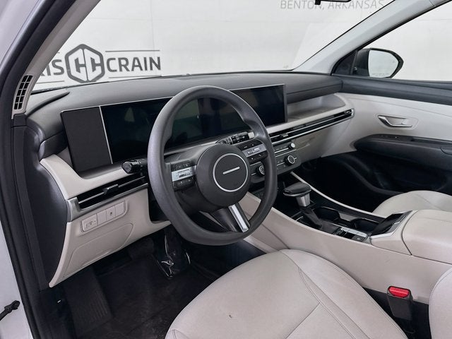 2025 Hyundai TUCSON SE