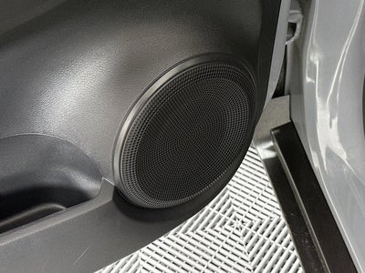 2024 Nissan Kicks SR Xtronic CVT