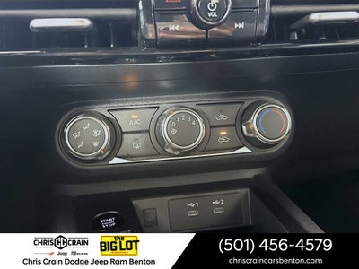 2025 Nissan Kicks SV FWD