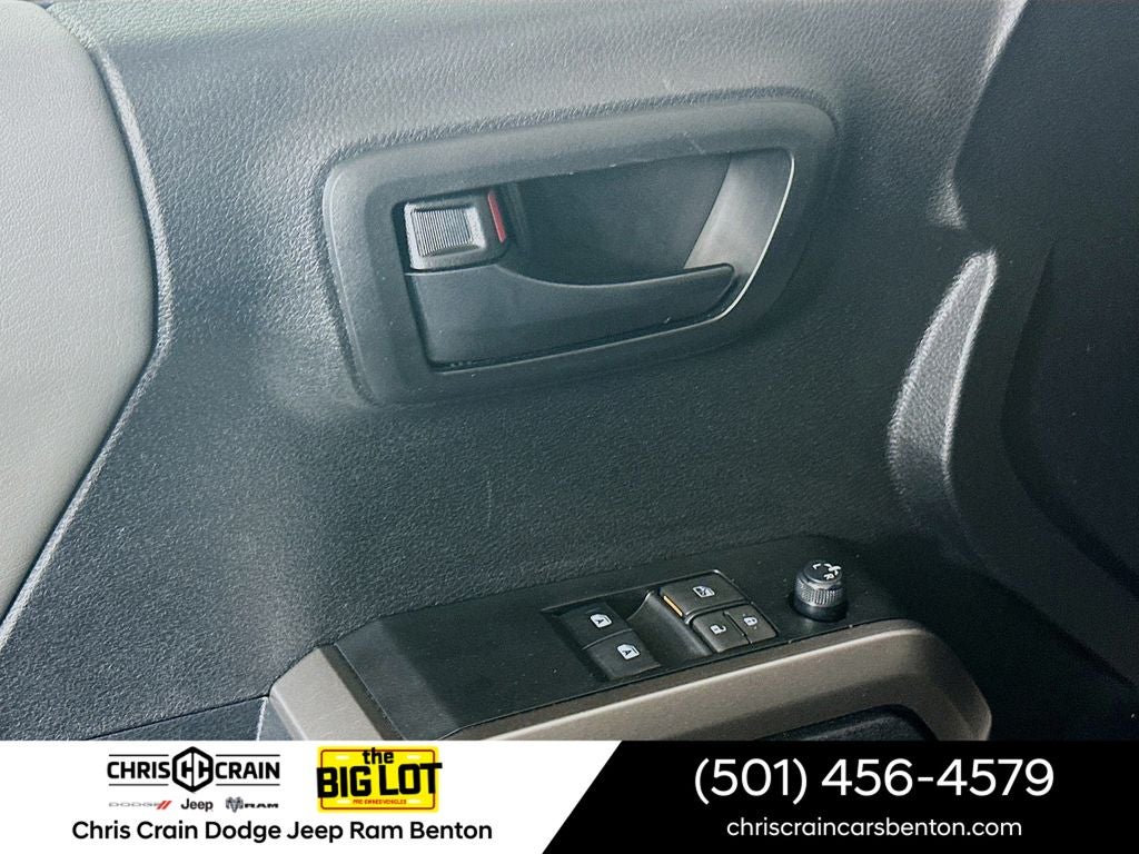 2023 Toyota Tacoma SR5 V6