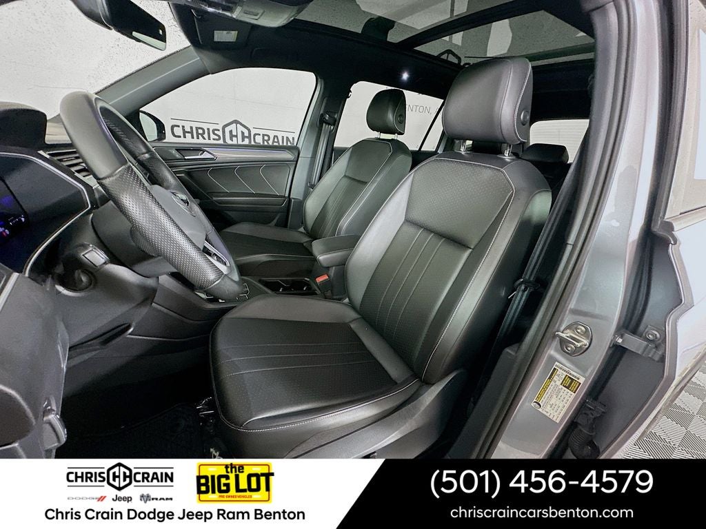 2024 Volkswagen Tiguan 2.0T SE R-Line Black