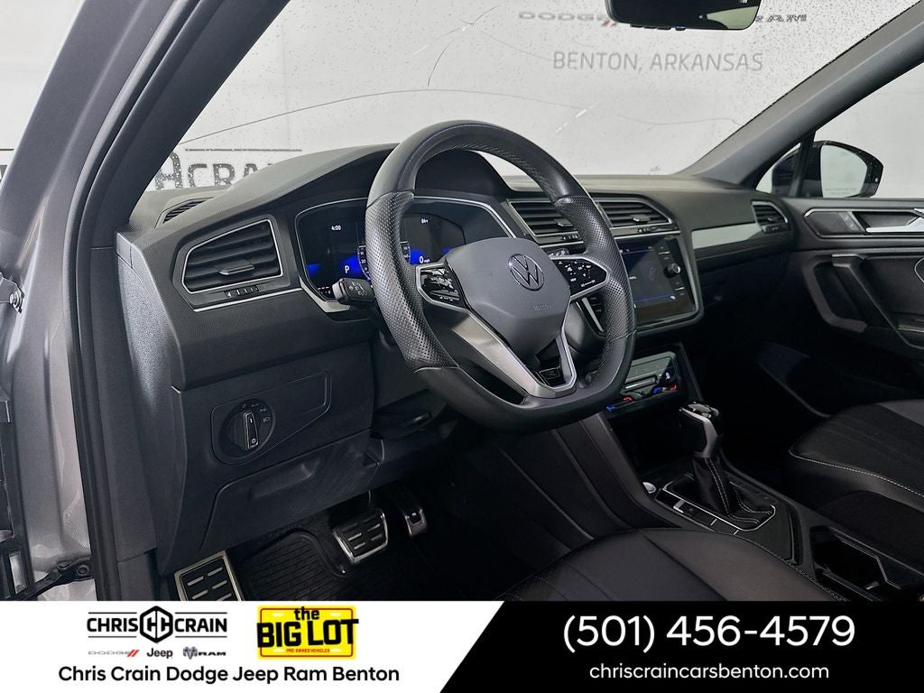 2024 Volkswagen Tiguan 2.0T SE R-Line Black