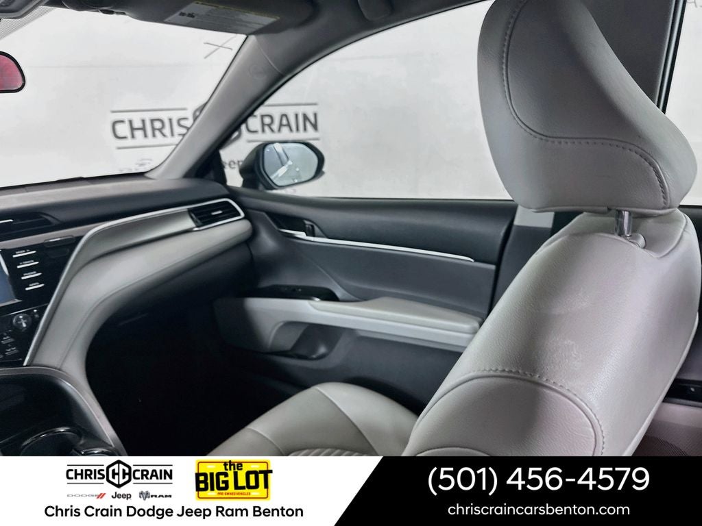 2018 Toyota Camry Hybrid SE
