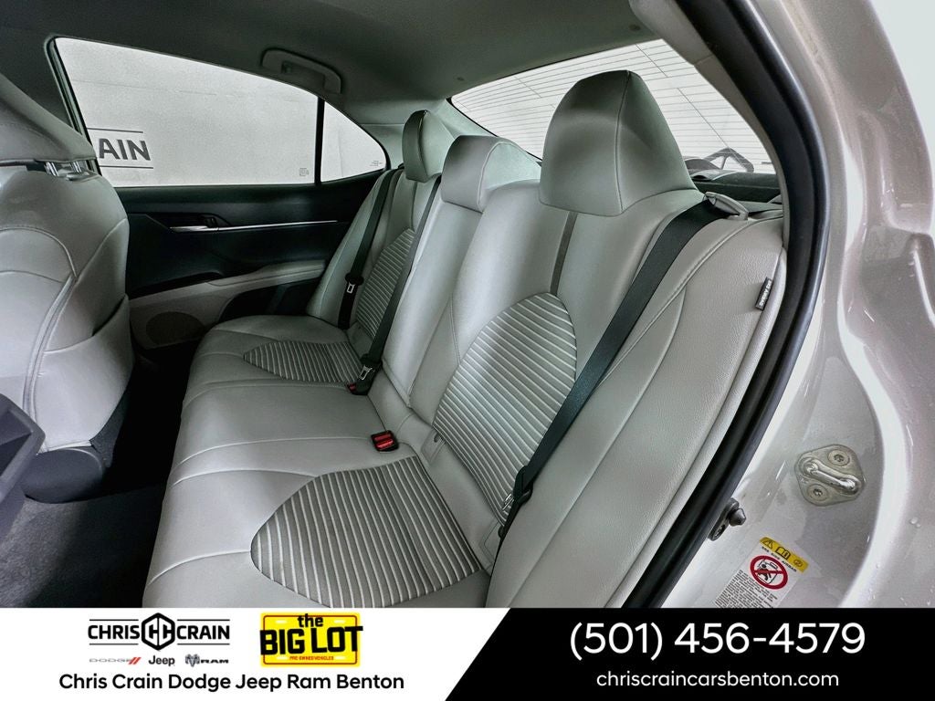 2018 Toyota Camry Hybrid SE