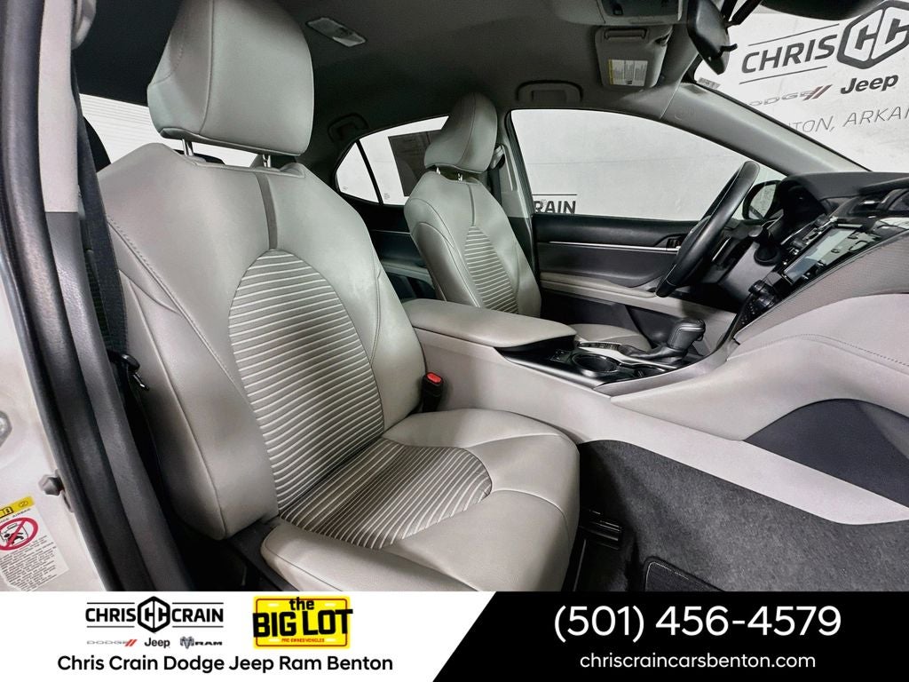 2018 Toyota Camry Hybrid SE