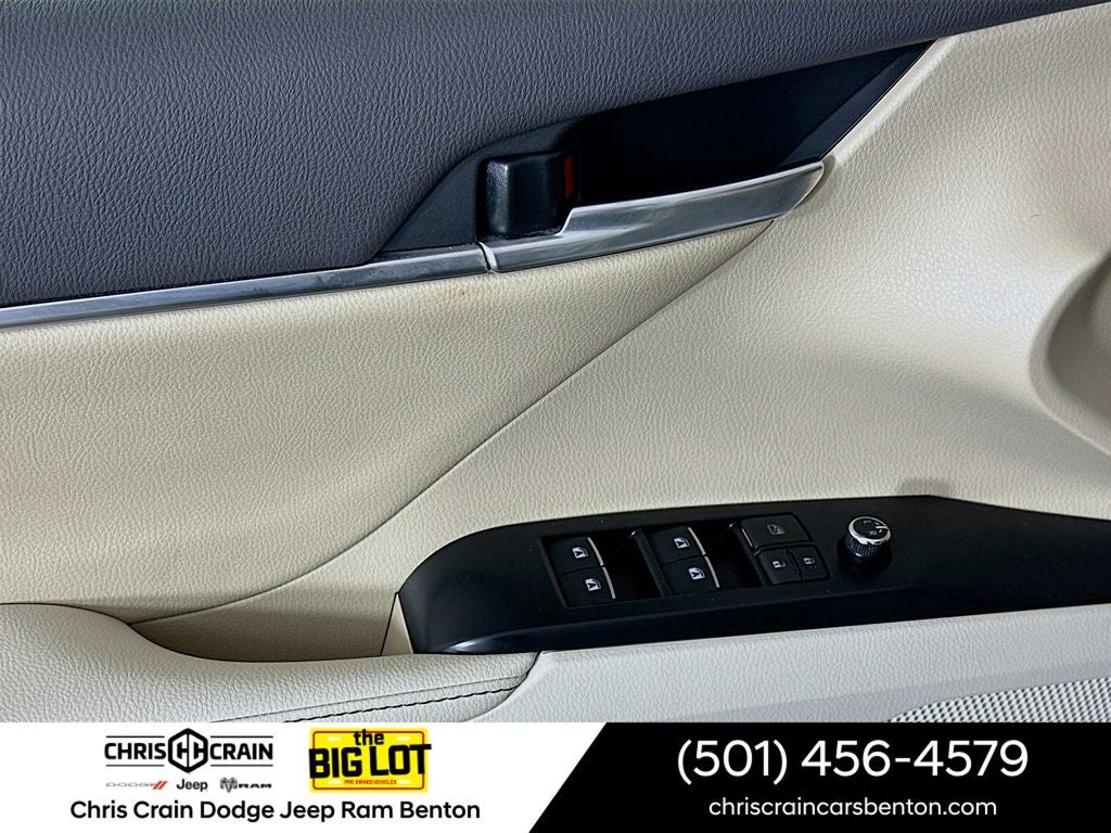 2020 Toyota Camry XLE V6