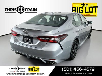 2024 Toyota Camry SE