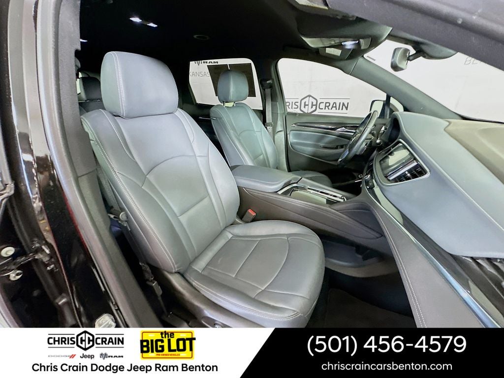 2023 Buick Enclave Essence FWD