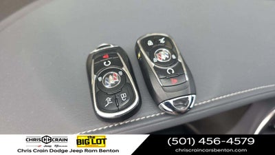 2023 Buick Enclave Essence