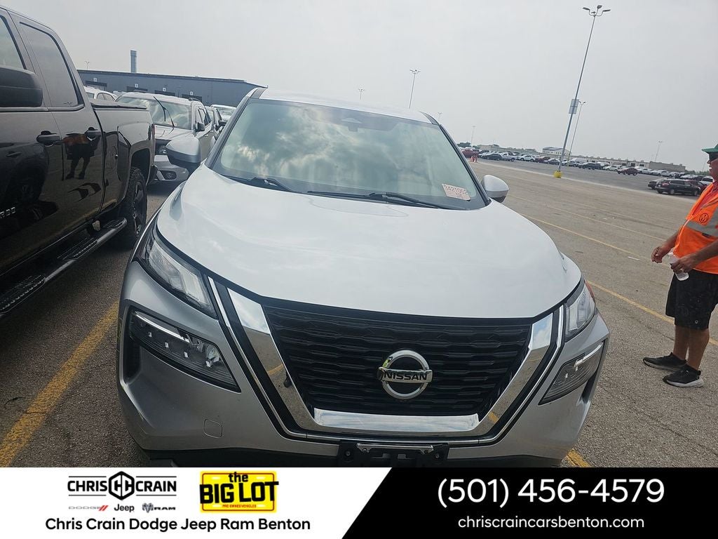 2021 Nissan Rogue SV FWD