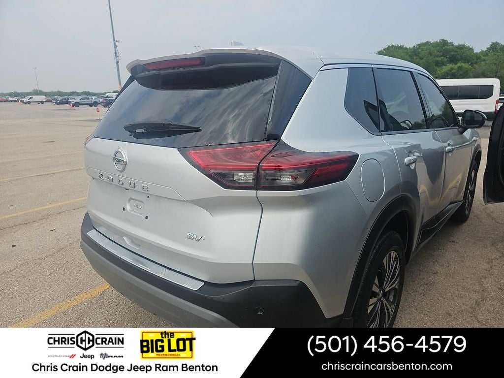 2021 Nissan Rogue SV FWD