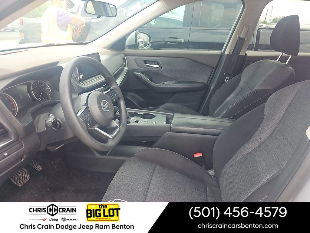 2021 Nissan Rogue SV FWD