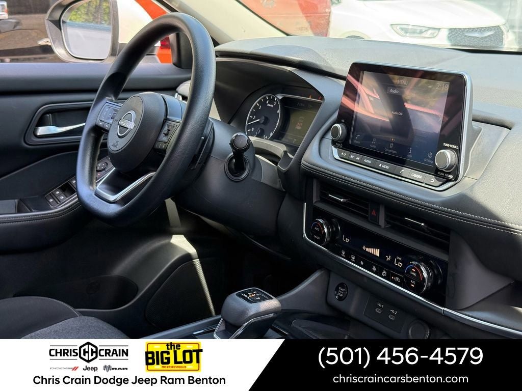 2024 Nissan Rogue SV FWD