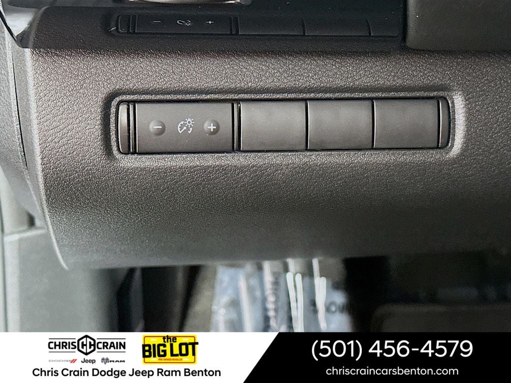 2024 Nissan Pathfinder S FWD