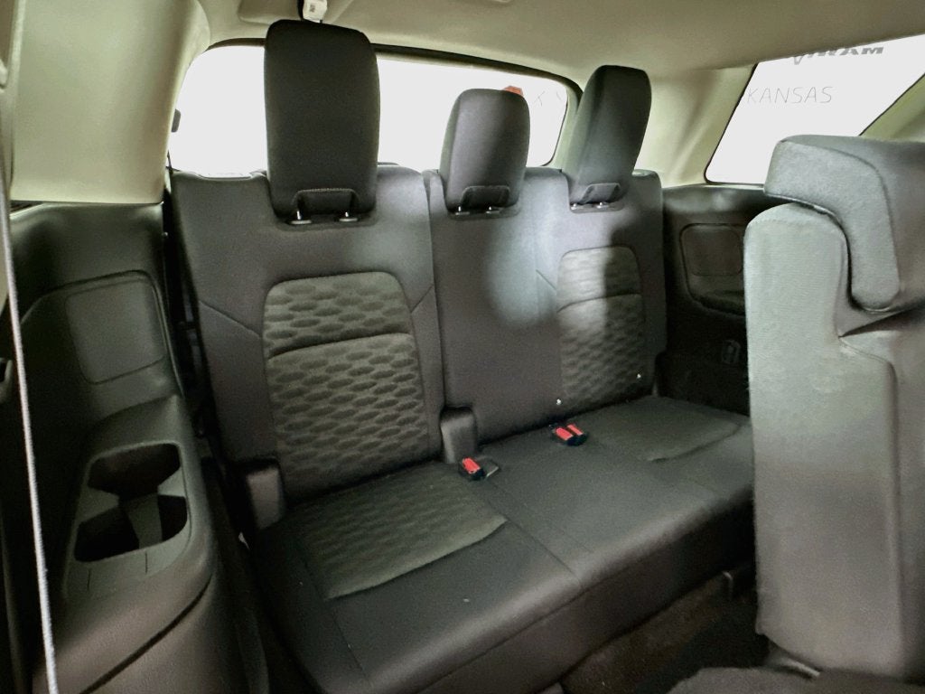 2026 Nissan Pathfinder S