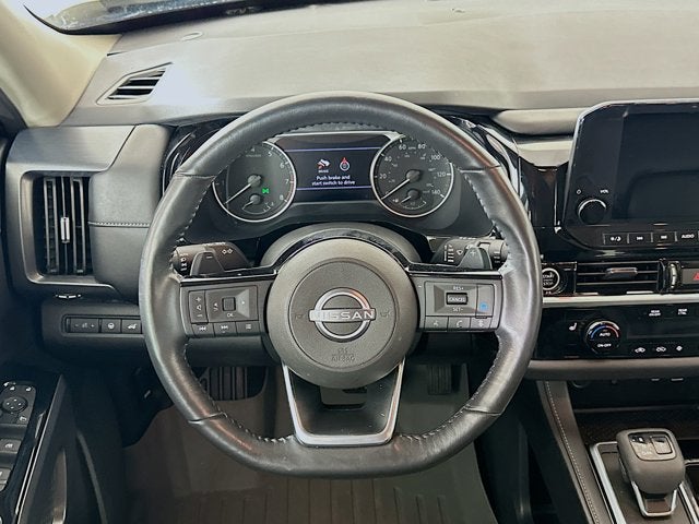 2023 Nissan Pathfinder SL FWD