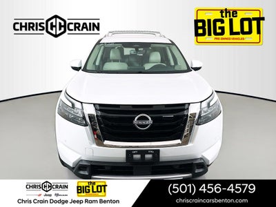 2025 Nissan Pathfinder SL 4WD