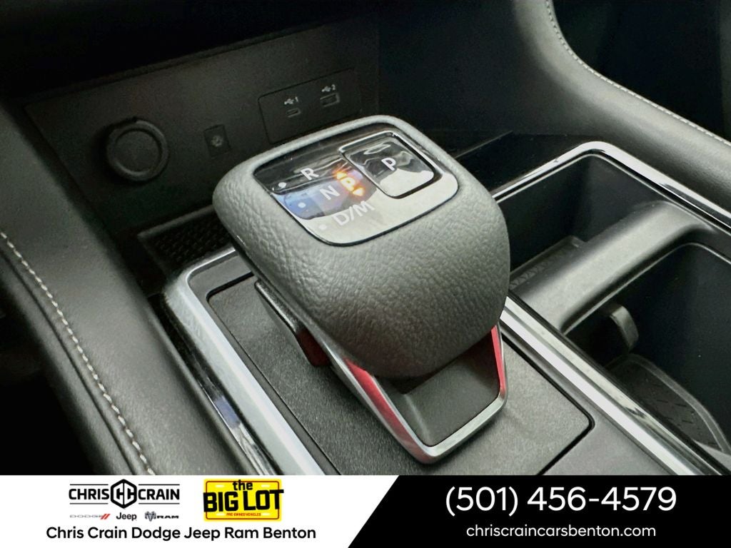 2024 Nissan Pathfinder SL 4WD