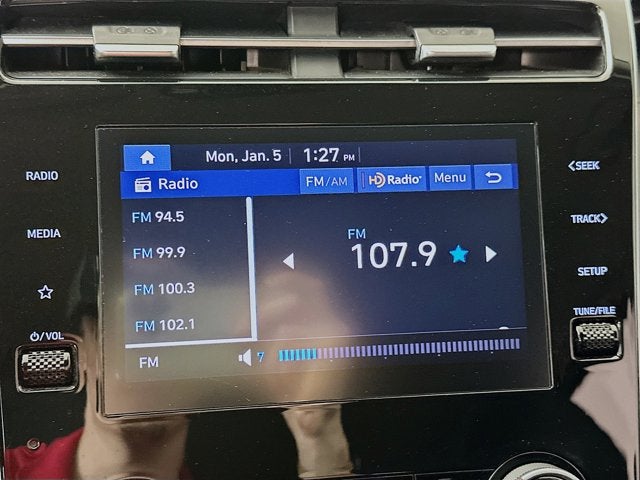 2022 Hyundai TUCSON SE