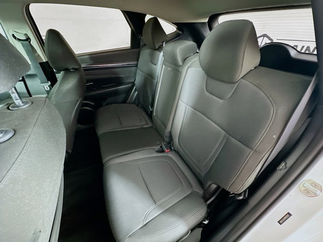 2022 Hyundai TUCSON SE