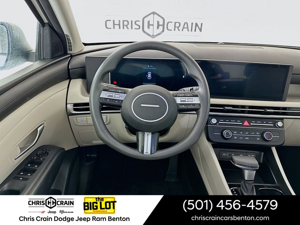 2025 Hyundai TUCSON SE