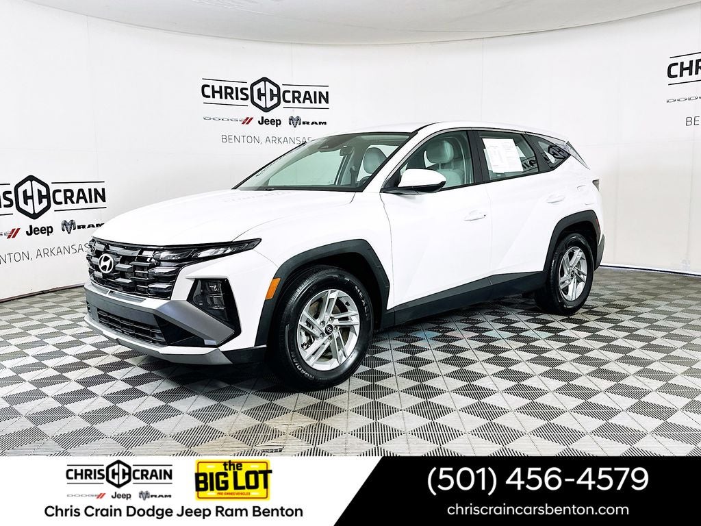 2025 Hyundai TUCSON SE