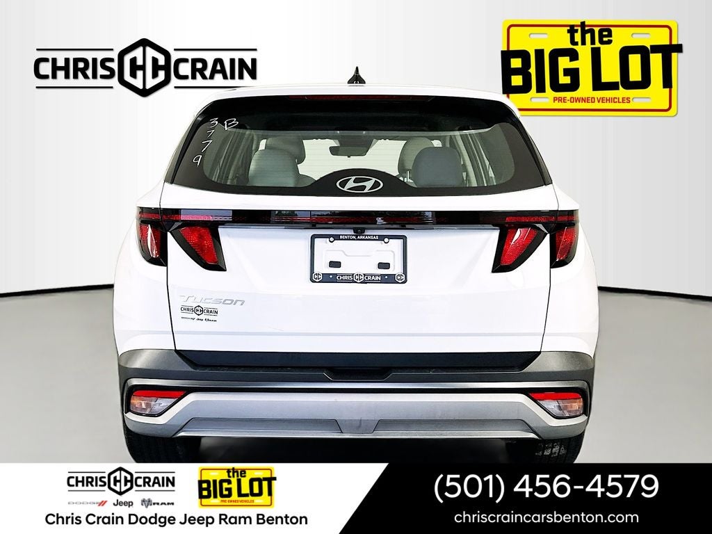 2025 Hyundai TUCSON SE