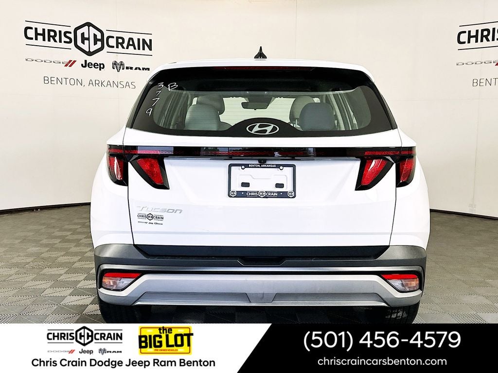 2025 Hyundai TUCSON SE