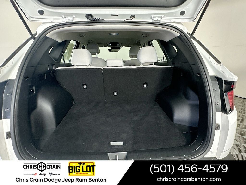 2025 Hyundai TUCSON SE