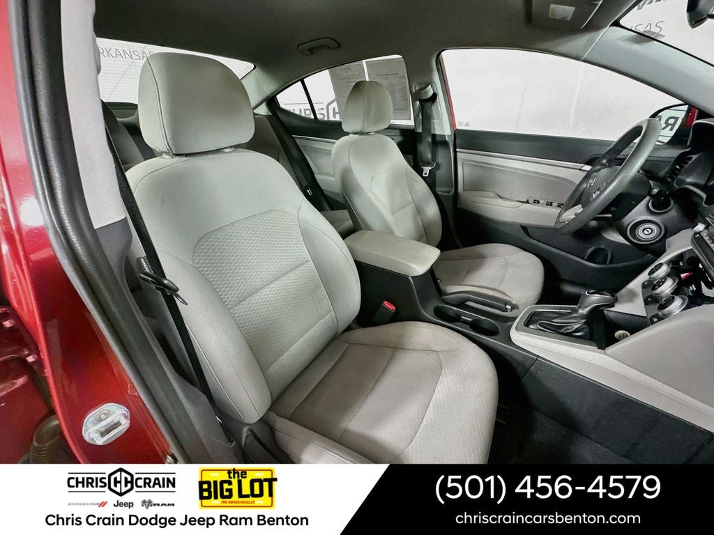 2019 Hyundai ELANTRA SEL