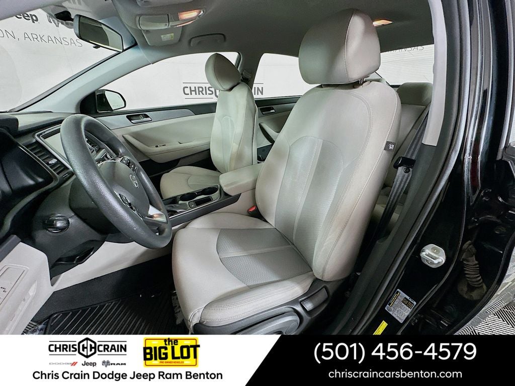 2018 Hyundai SONATA SE