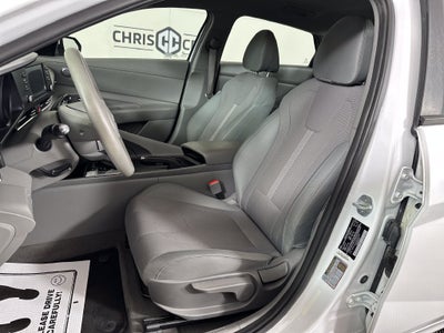 2021 Hyundai ELANTRA SE