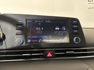 2021 Hyundai ELANTRA SE