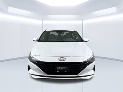 2021 Hyundai ELANTRA SE