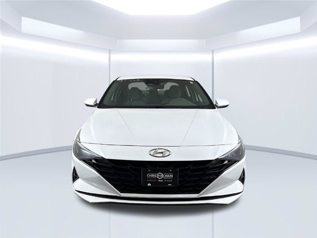2021 Hyundai ELANTRA SE