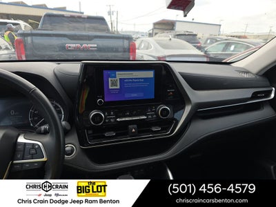 2024 Toyota Highlander XLE