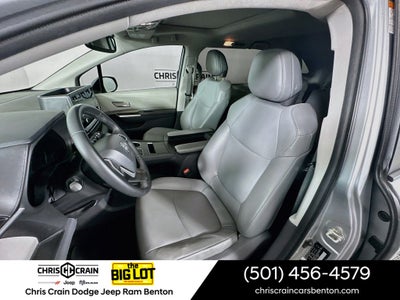 2021 Toyota Sienna XLE