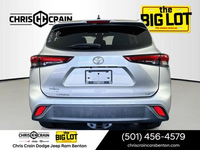 2022 Toyota Highlander LE