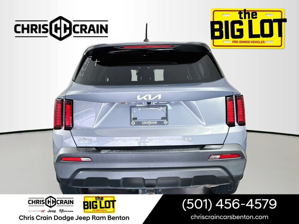 2022 Kia Sorento LX