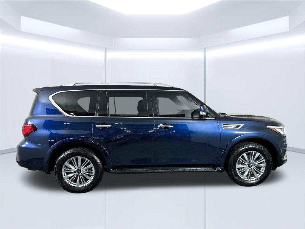 2024 INFINITI QX80 LUXE