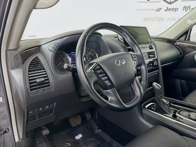 2024 INFINITI QX80 LUXE