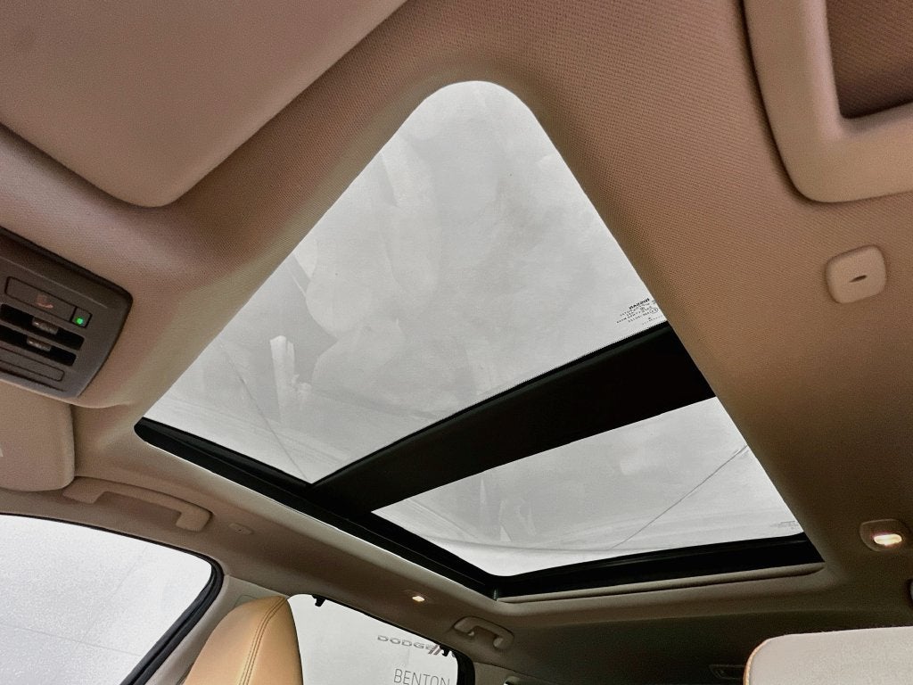 2023 Nissan Rogue Platinum FWD