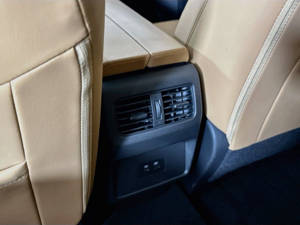 2023 Nissan Rogue Platinum FWD