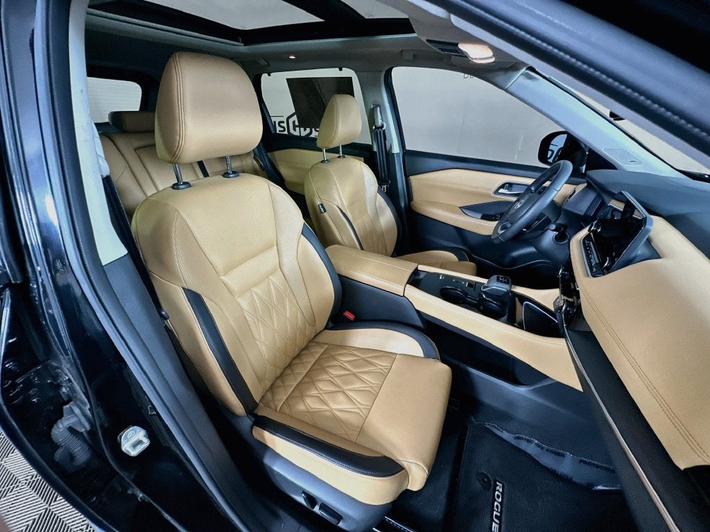 2023 Nissan Rogue Platinum FWD