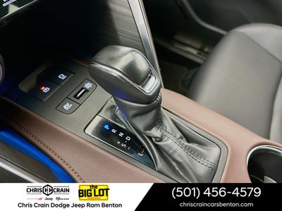 2023 Toyota Venza XLE